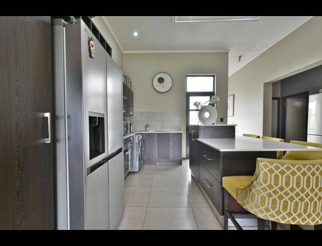 3 BEDROOM TOWNHOUSE FOR SALE IN JACKAL CREEK GOLF ESTATE